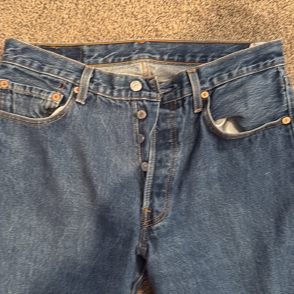 Levi’s 501 button fly jeans - Picture 2 of 4